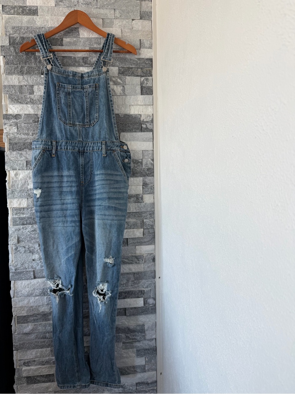 Women RISEN Classic Medium Wash Bib Overalls-Front Pockets-Knee Rips-Medium